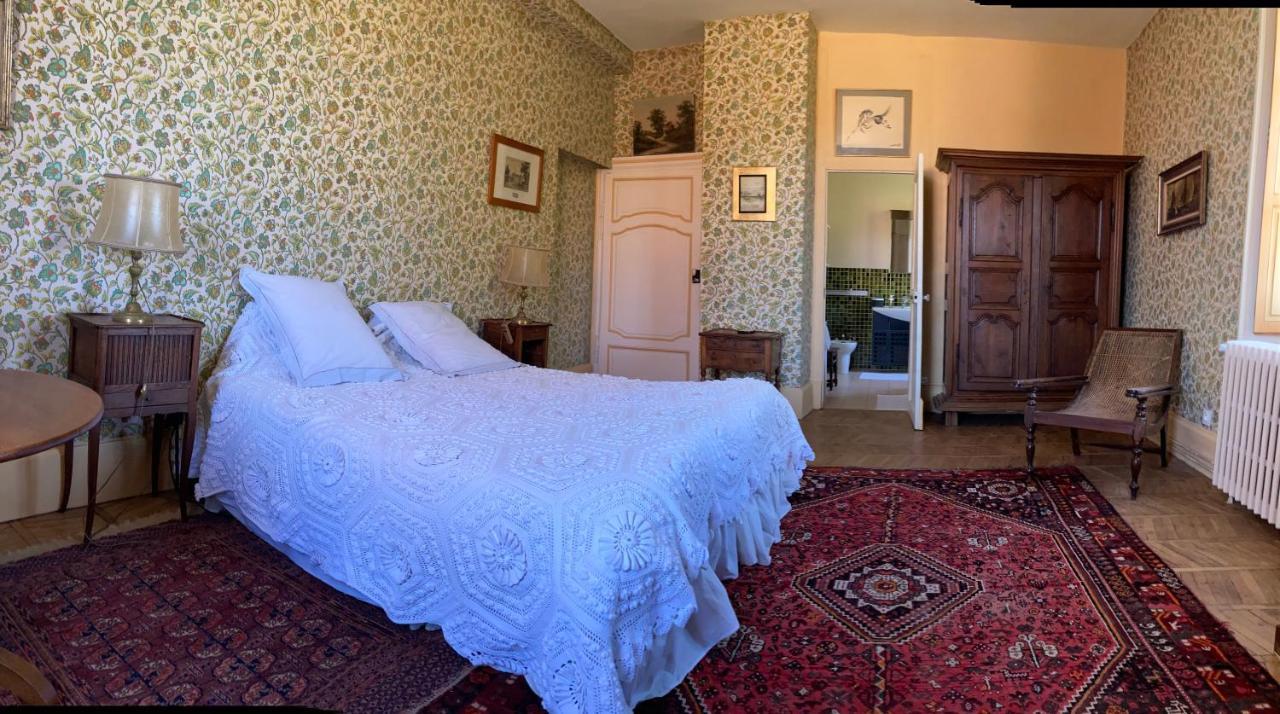 La Buffonnerie Bed & Breakfast Moutiers-Saint-Jean Екстериор снимка